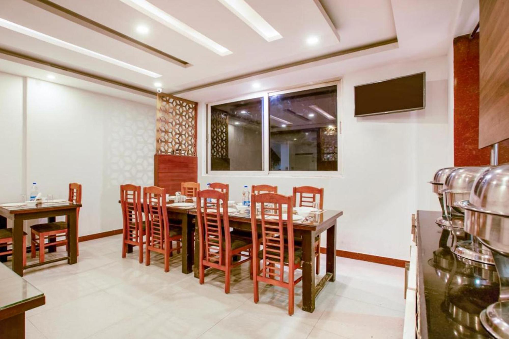 Fabhotel Emirates Suites - Sarjapur Road Bangalore Eksteriør bilde